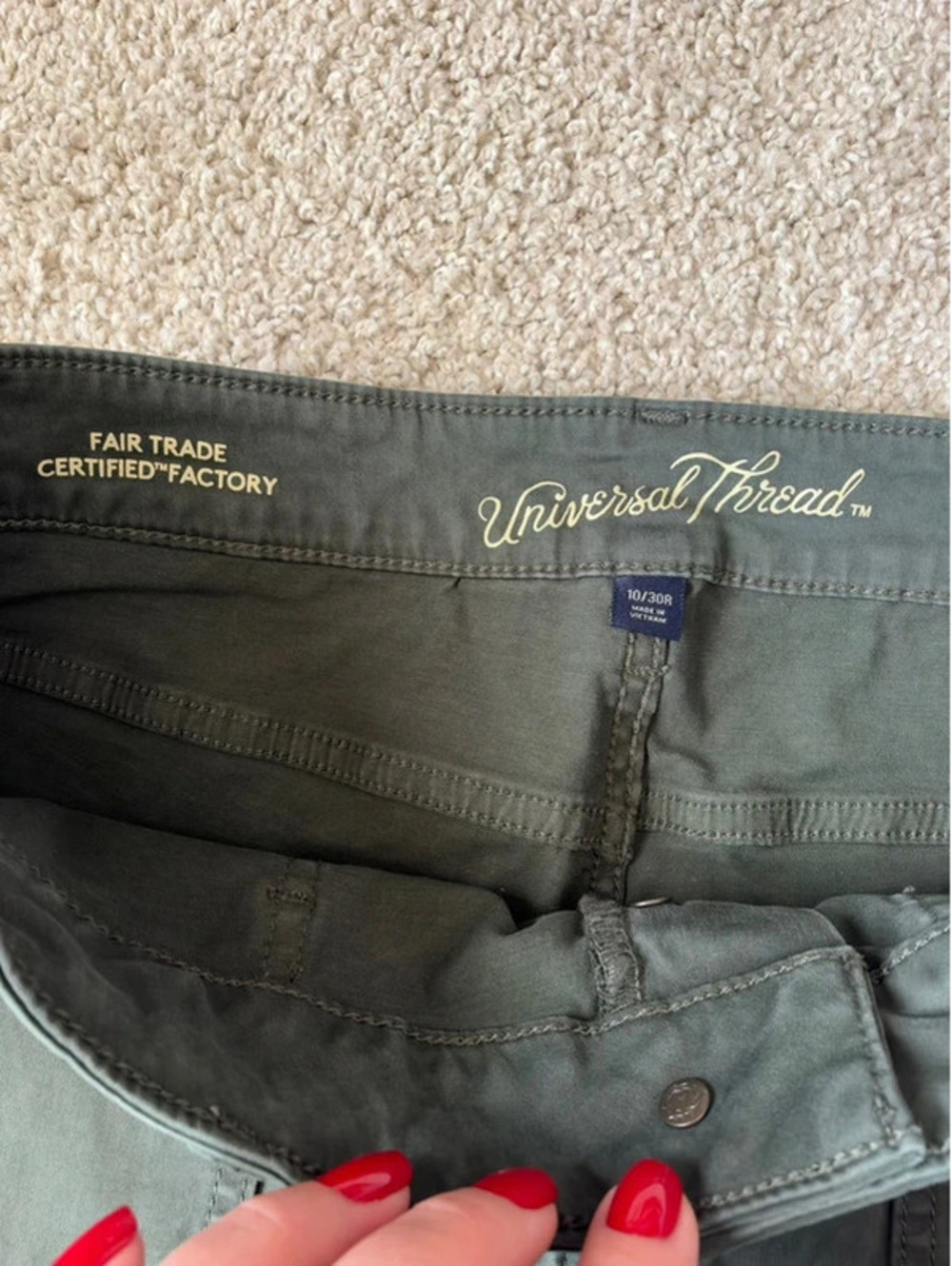 Universal Thread Mid Rise Skinny Jeans - Picture 3 of 4